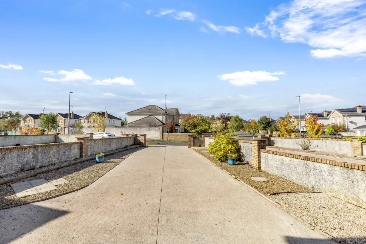 Photo of 13 Drumglen Drive, Swellan Lower, Cavan, H12AK09