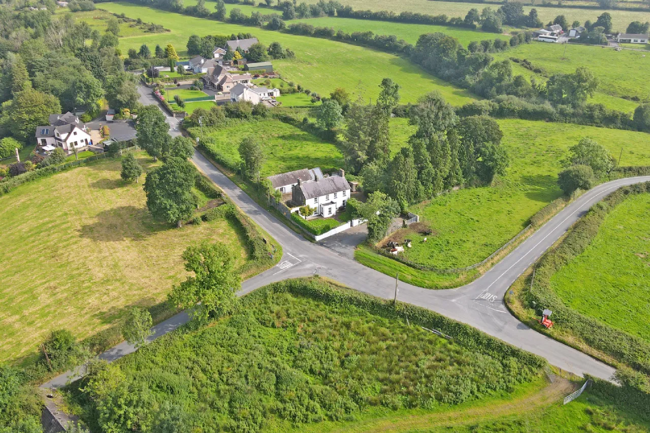 Photo of Brennan's Cross, Gortgarraun, Meelick, Co. Clare, V94E1C5