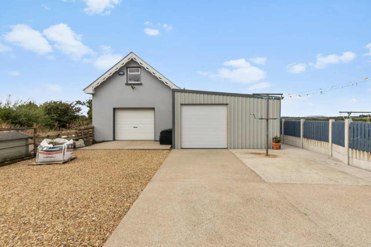 Photo of Castle Bay, Maudlintown, Wellingtonbridge, Co. Wexford, Y35 YA43