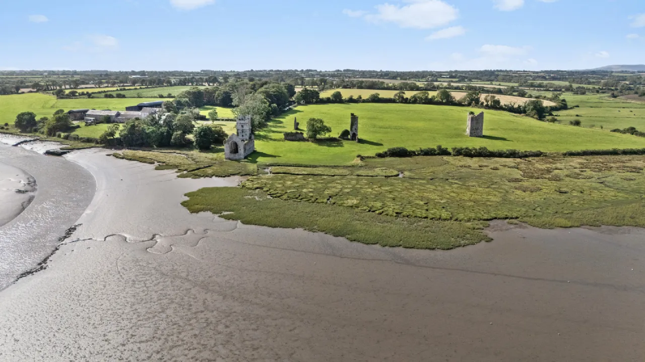 Photo of Castle Bay, Maudlintown, Wellingtonbridge, Co. Wexford, Y35 YA43