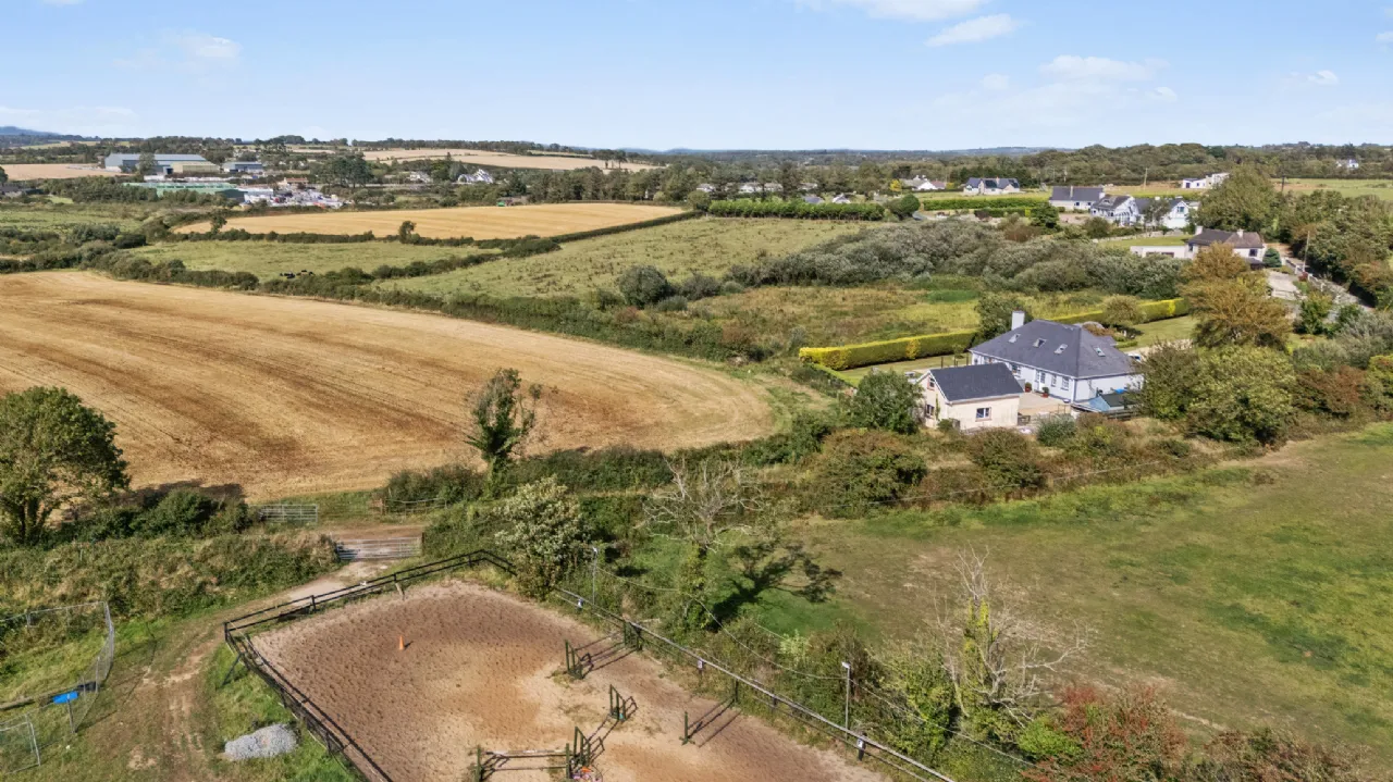 Photo of Castle Bay, Maudlintown, Wellingtonbridge, Co. Wexford, Y35 YA43