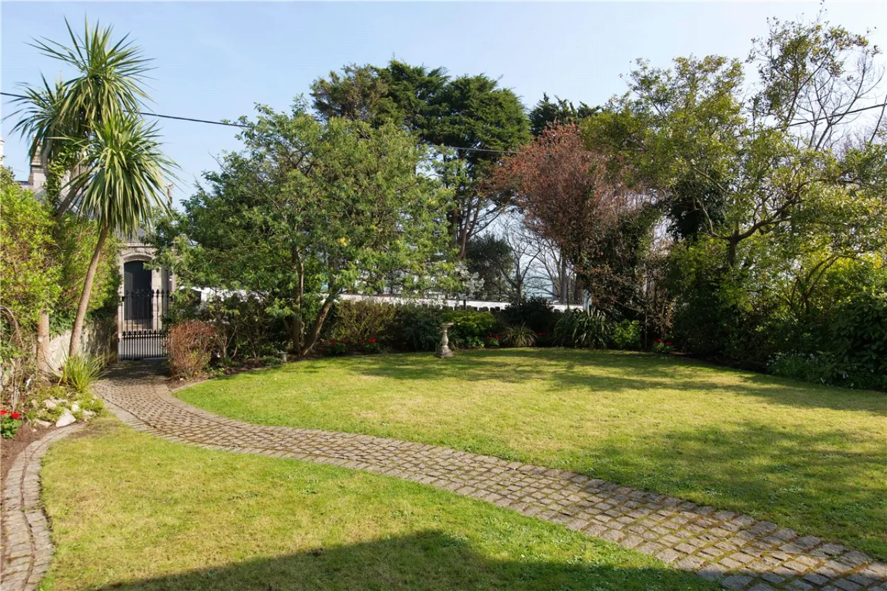 Photo of Coolmanagh, 81 Coliemore Road, Dalkey, Co Dublin