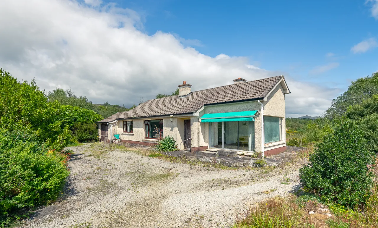 Photo of Loch Dubh, Rossdohan, Sneem, Co. Kerry, V93R3K4