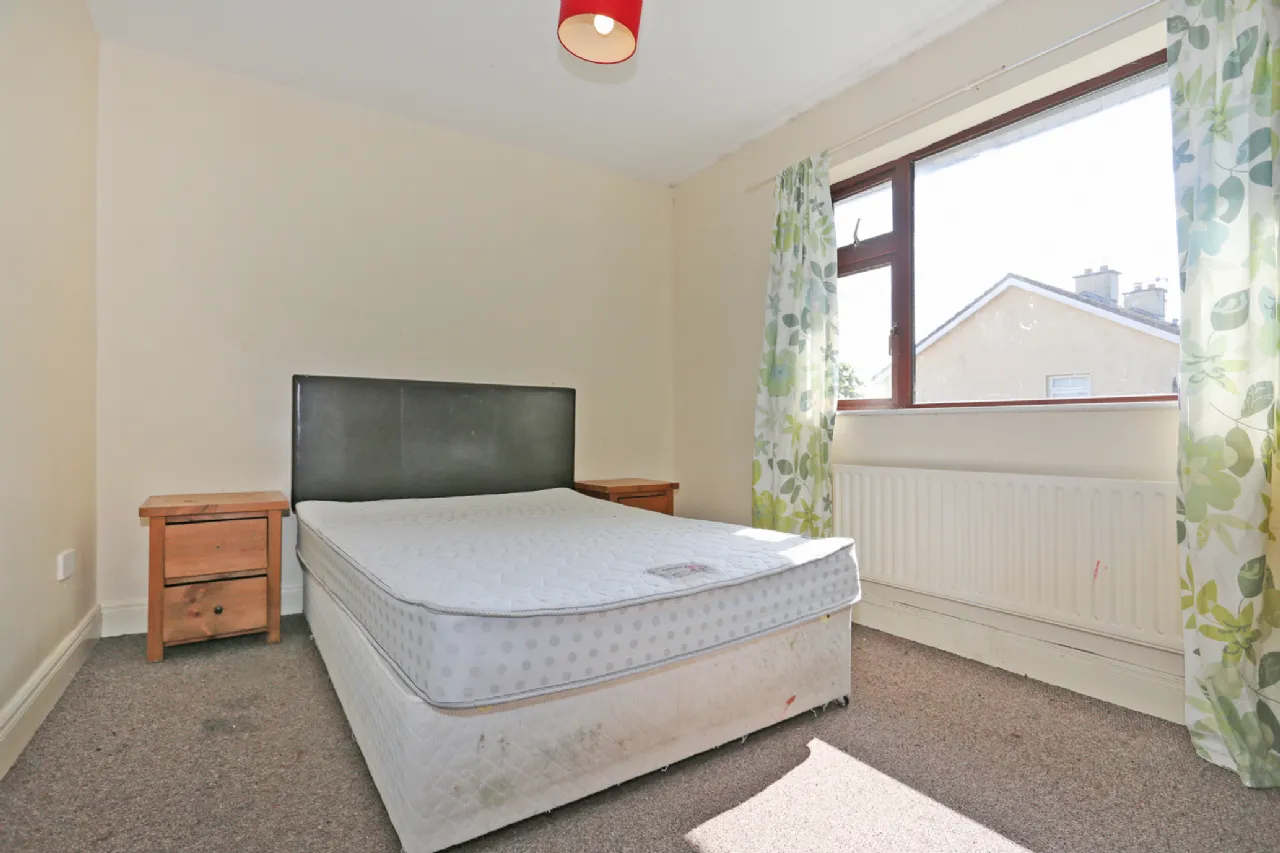 Photo of 12 Beechwood Grove, Sixmilebridge, Co. Clare, V95Y170