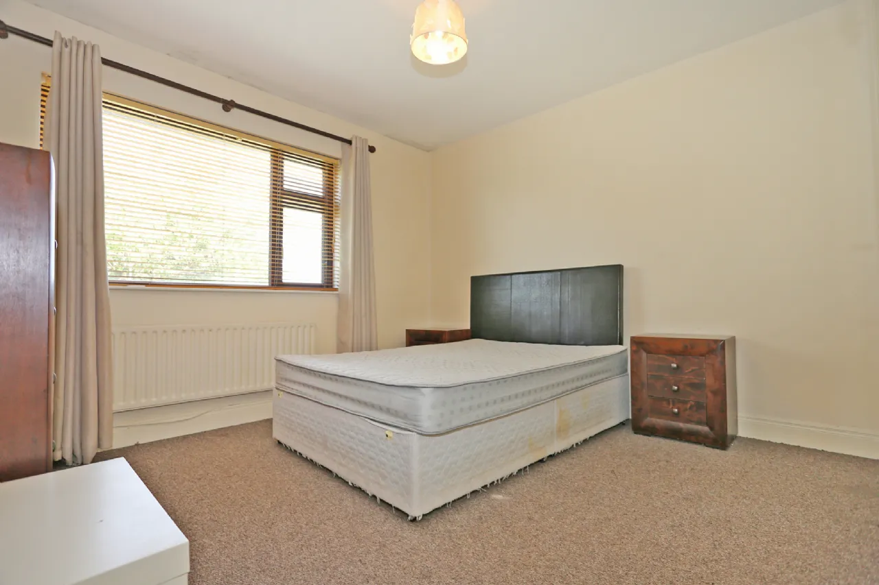 Photo of 12 Beechwood Grove, Sixmilebridge, Co. Clare, V95Y170