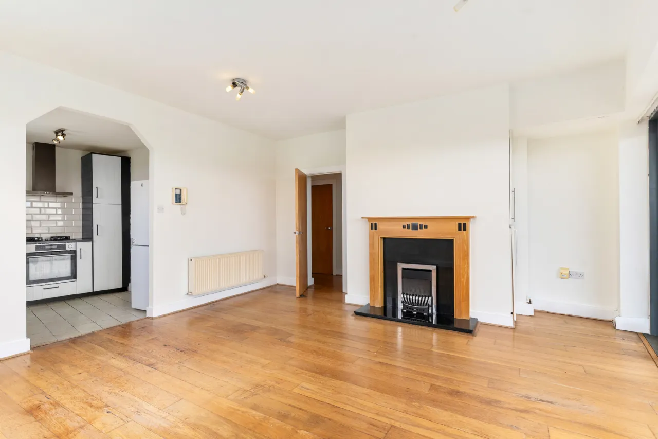 Photo of 95 The Oval, Tullyvale, Cabinteely, Dublin 18, D18 PW24