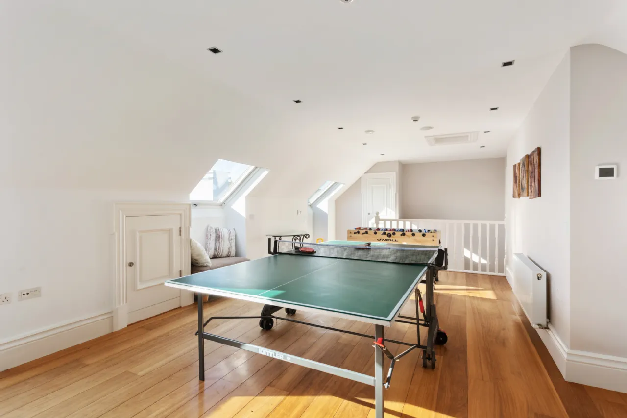 Photo of 15 Lioscarraig, Threadneedle Road, Salthill, Galway, H91 TAA7