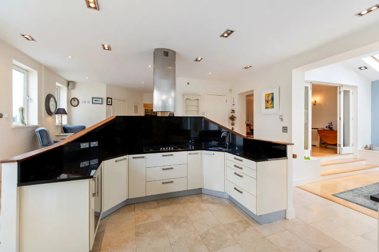 Photo of 81 Nutley Lane, Ballsbridge, Dublin 4, D04 E4P5