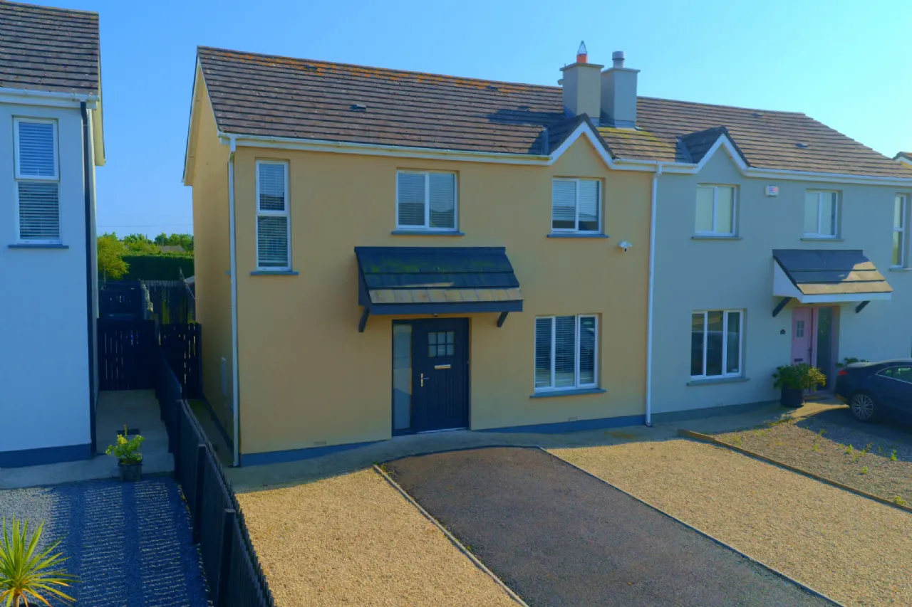 Photo of 11 Rosetown Village, Rosslare Strand, Rosslare, Co Wexford, Y35N520