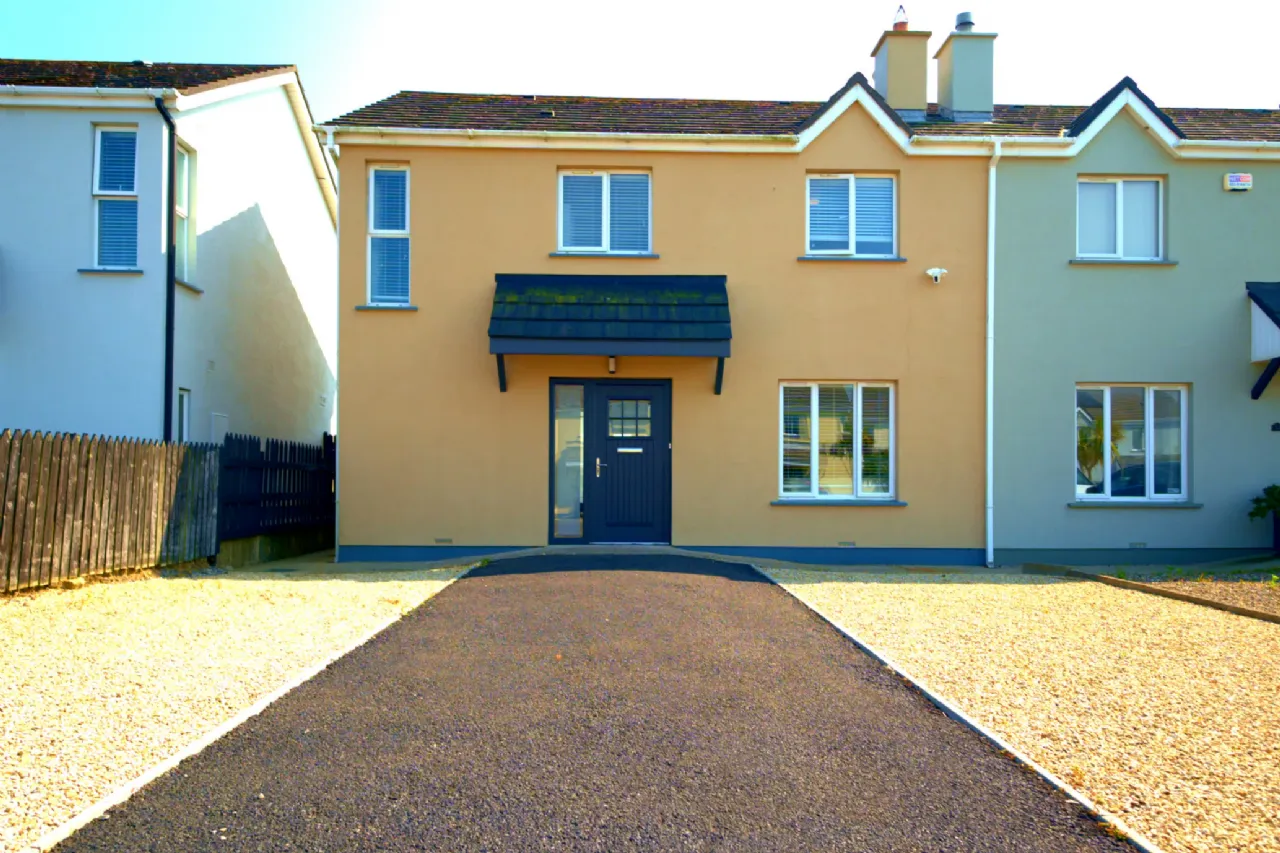 Photo of 11 Rosetown Village, Rosslare Strand, Rosslare, Co Wexford, Y35N520