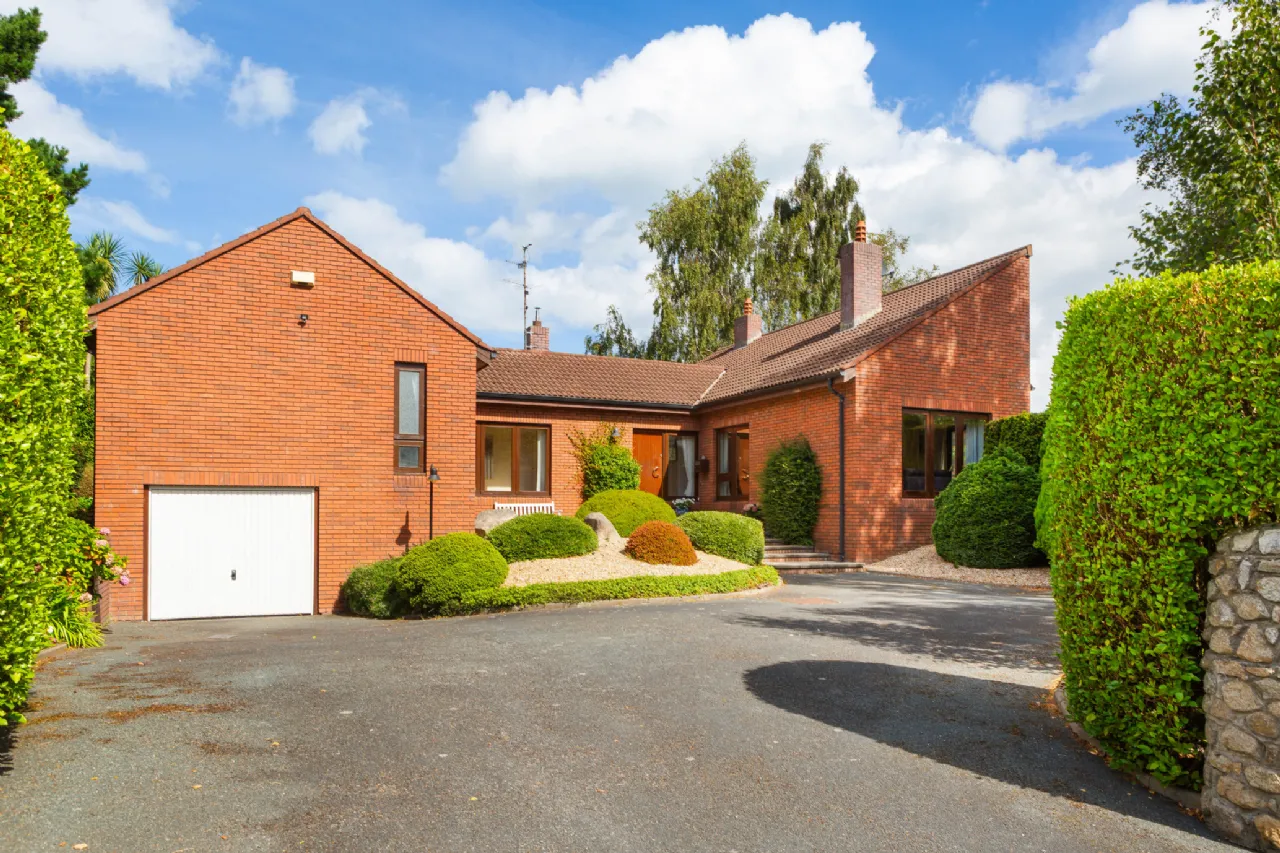 Photo of Errol, 8 Cenacle Grove, Killiney, Co Dublin, A96 AD71