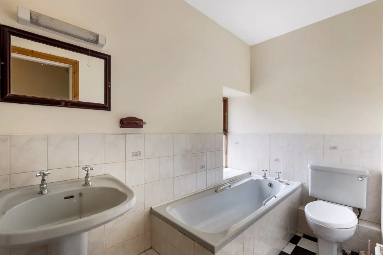 Photo of 7/9 Church Street, Cootehill, Co. Cavan, H16 NW83