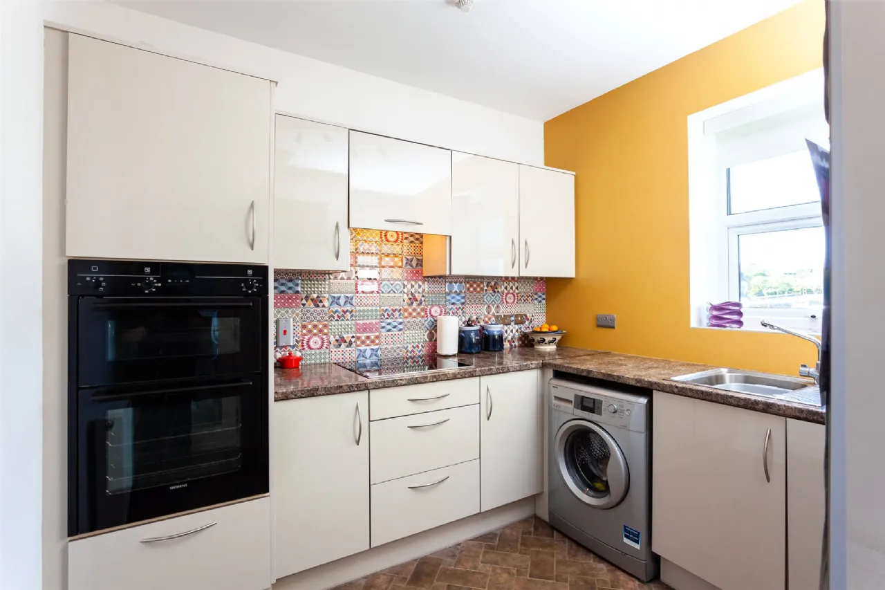 Photo of O'Shea's Bar, The Square, Castletownbere, P75 XD26