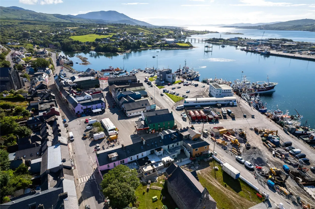 Photo of O'Shea's Bar, The Square, Castletownbere, P75 XD26