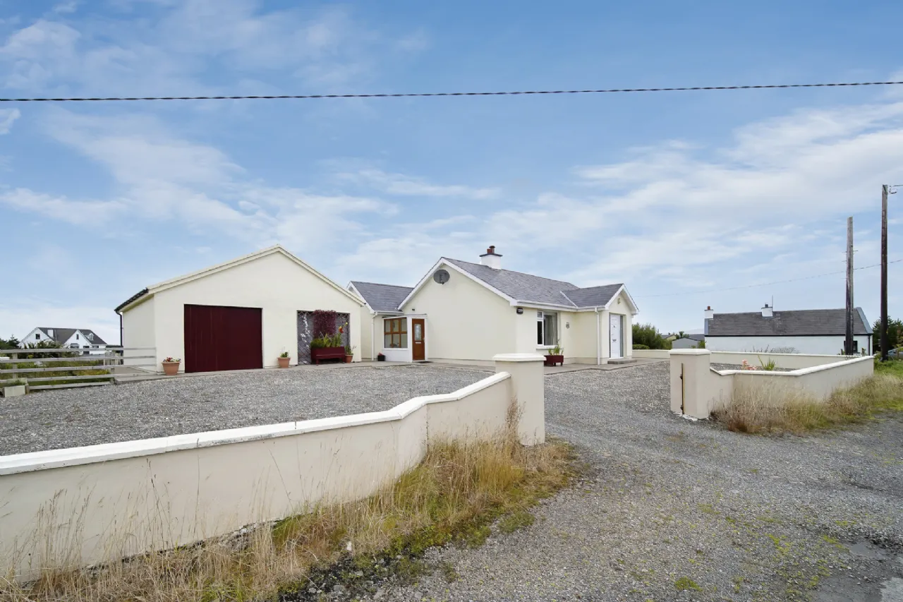 Photo of Lake View, Knockastaller, Bunbeg, Co. Donegal, F92H2H9