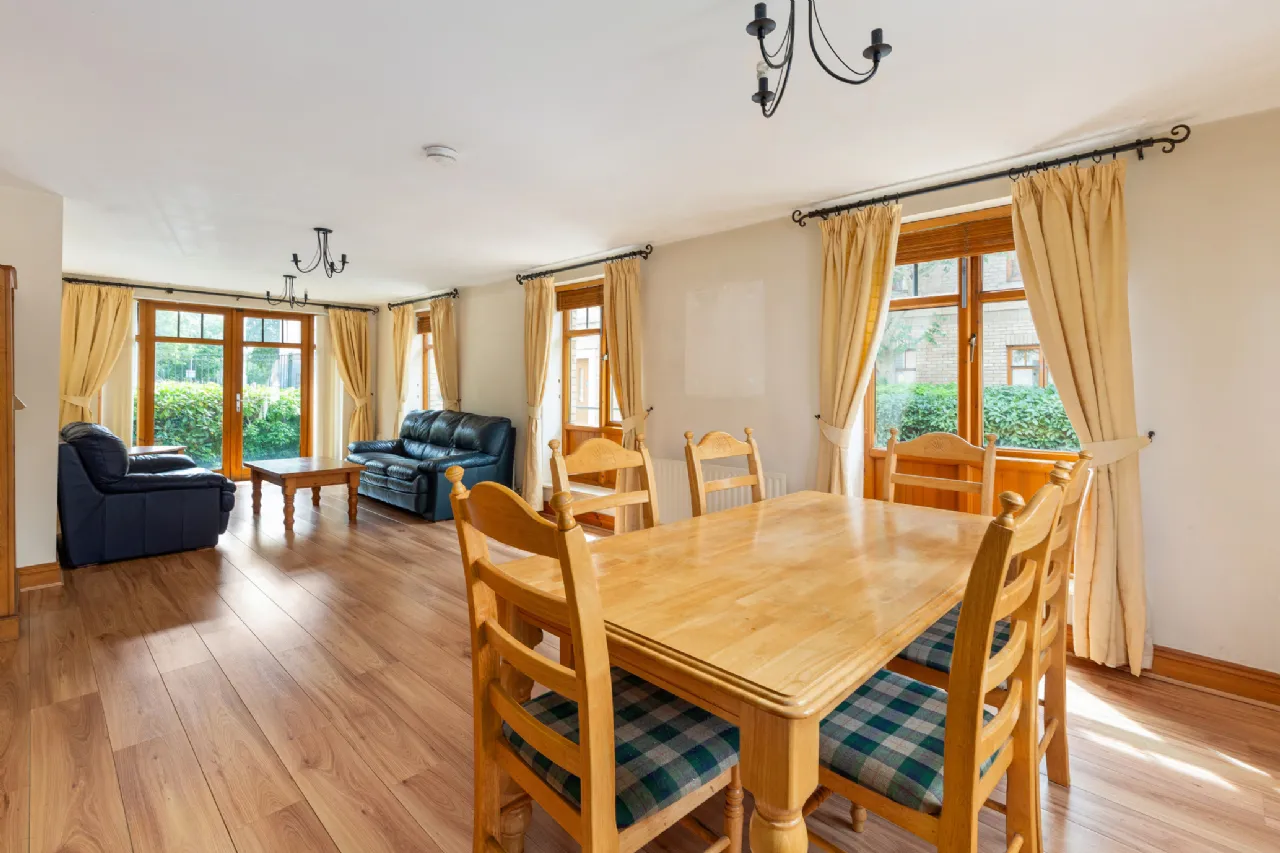 Photo of 65 Woodbrook Hall, Castleknock, Dublin 15, D15 H902