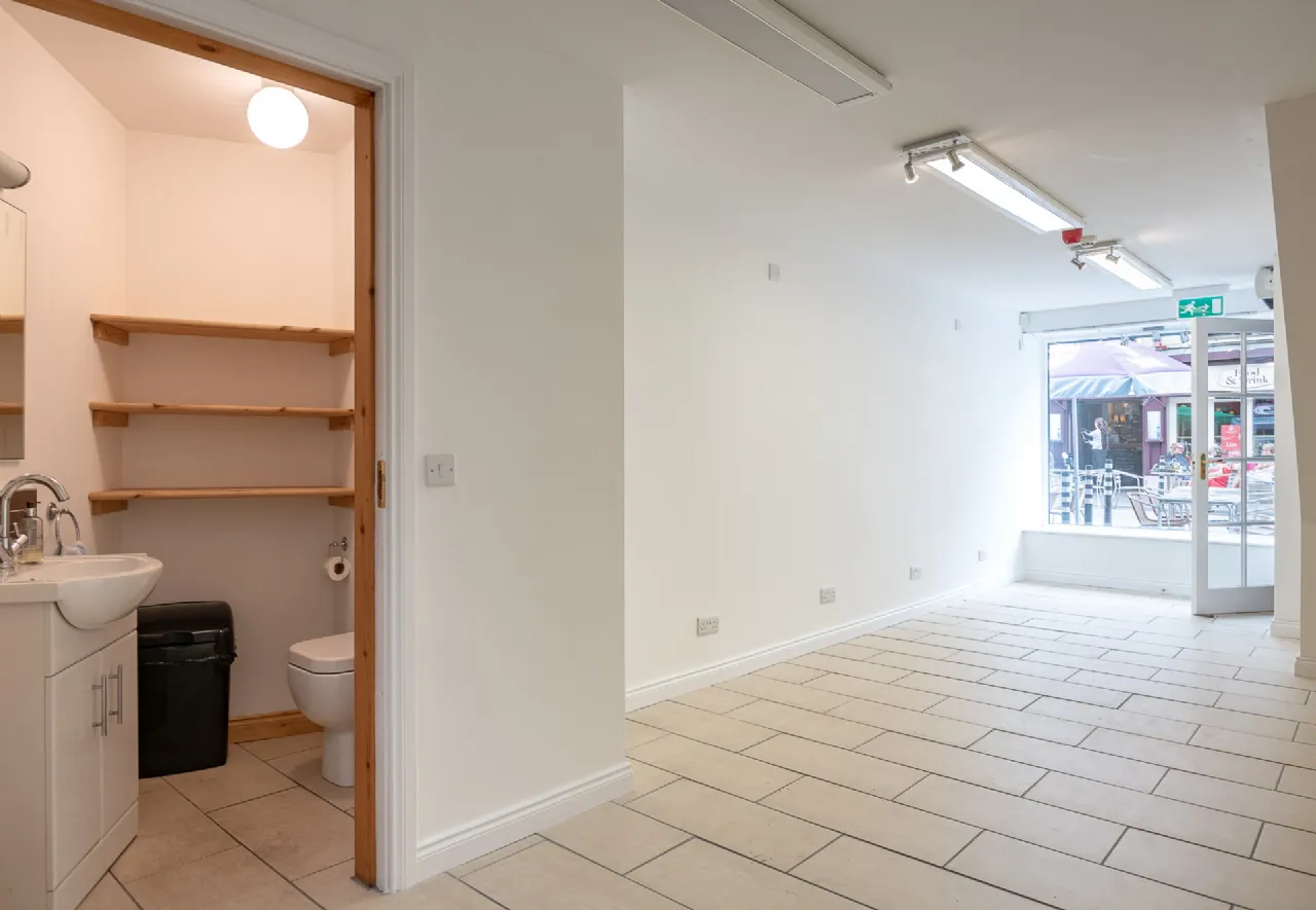 Photo of 30 Henry Street, Kenmare, Co Kerry, V93YX74