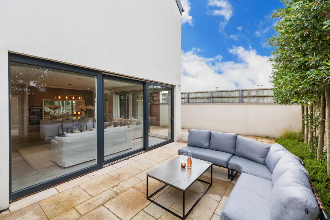 Photo of Orchard Lodge, Holyrood Park, Sandymount, Dublin 4, D04 C3F9