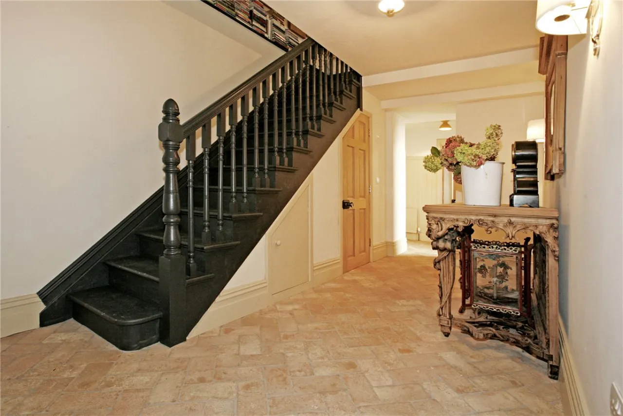 Photo of 2 Moyola Terrace, Ennis Road, Limerick, V94 R8XA