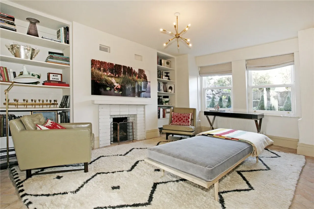 Photo of 2 Moyola Terrace, Ennis Road, Limerick, V94 R8XA