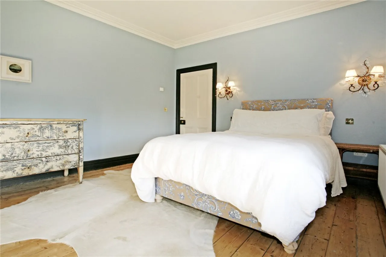 Photo of 2 Moyola Terrace, Ennis Road, Limerick, V94 R8XA