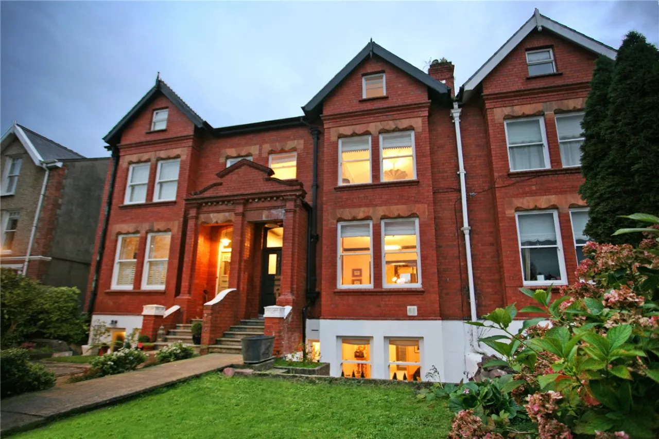 Photo of 2 Moyola Terrace, Ennis Road, Limerick, V94 R8XA