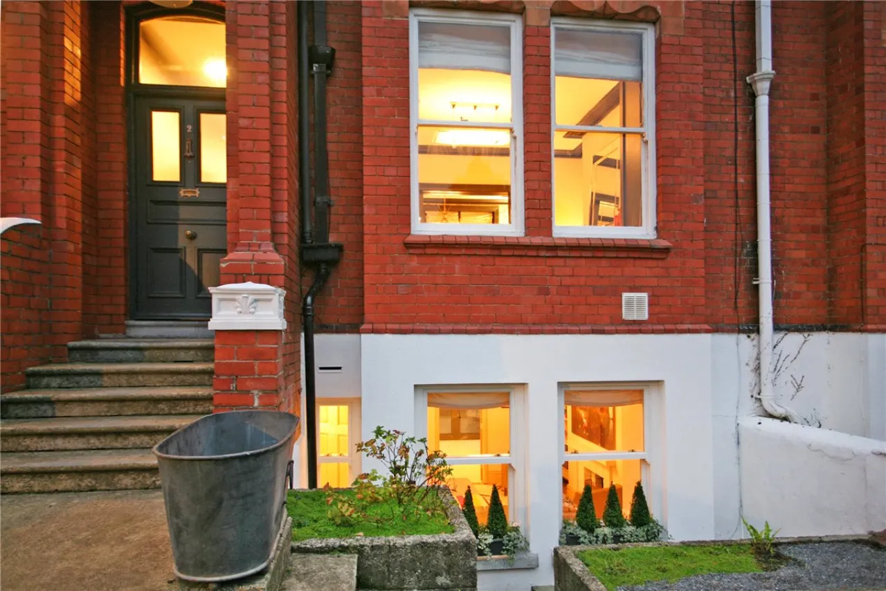 Photo of 2 Moyola Terrace, Ennis Road, Limerick, V94 R8XA