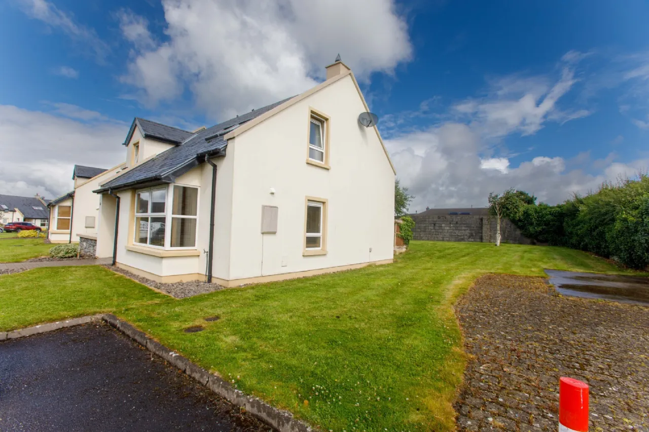 Photo of 8 Crystal Fountain, Ballyseedy, Tralee, Co. Kerry, V92 E98C