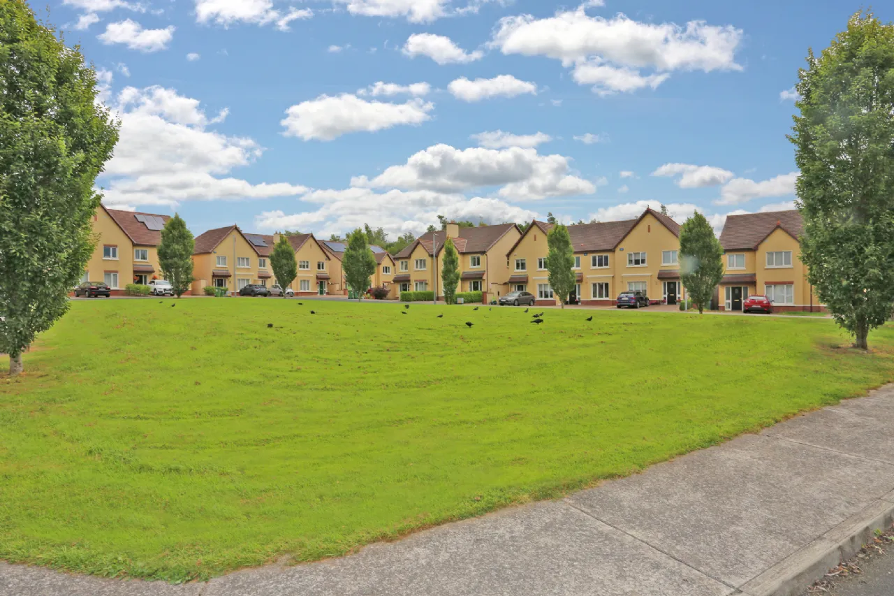 Photo of 206 Kylemore, School House Road, Castletroy, Limerick, V9432P9