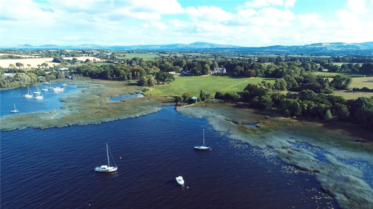 Photo of Kilteelagh House, Dromineer, County Tipperary, 76KM