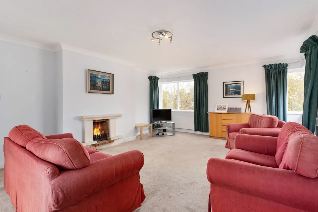 Photo of Apartment 16, 85 Wellington House, Wellington Road, Dublin 4, D04 C421