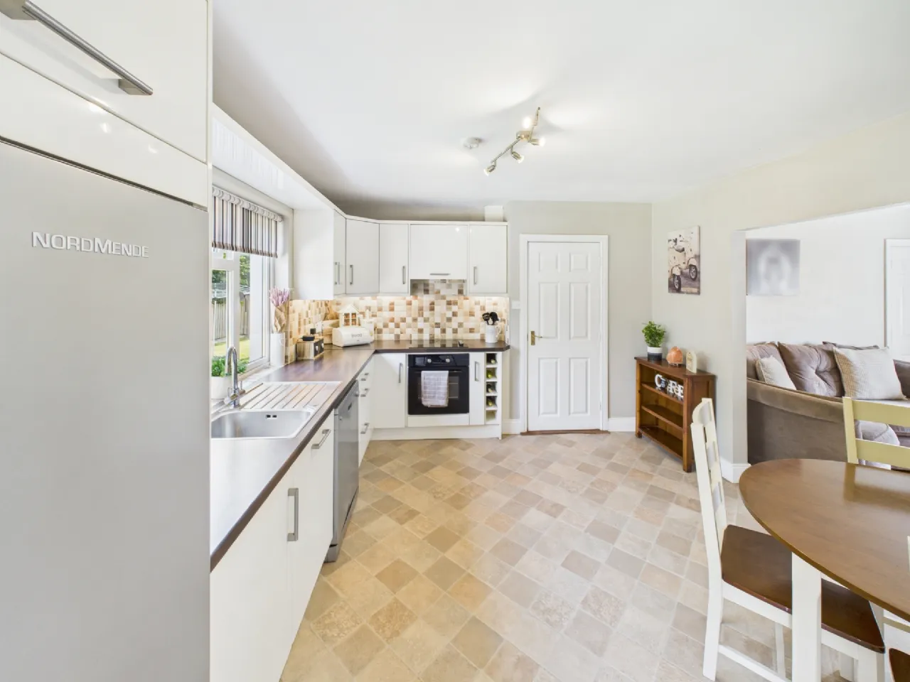 Photo of 7 Killeen Court, Borrisokane, Co. Tipperary, E45XD60