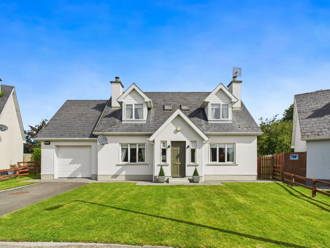 Photo of 7 Killeen Court, Borrisokane, Co. Tipperary, E45XD60