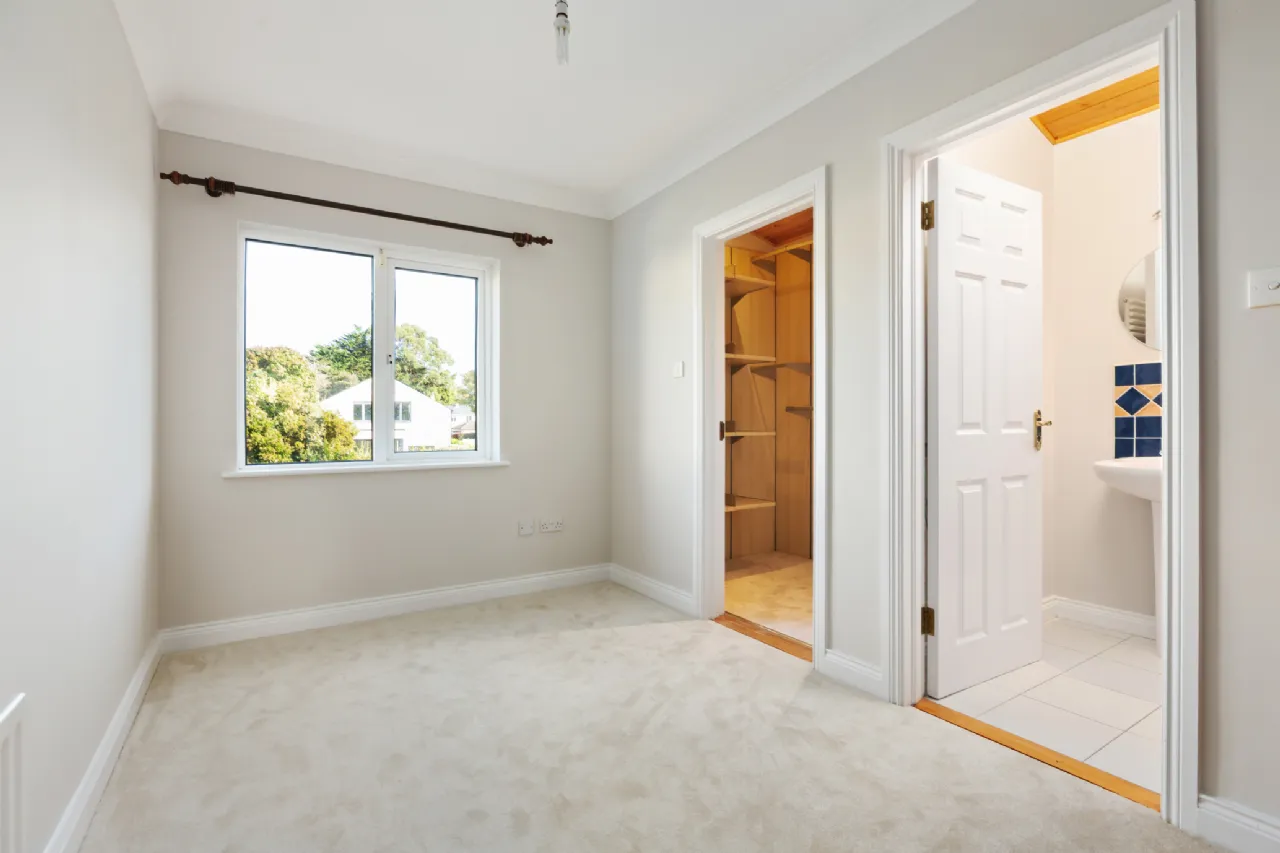 Photo of 5 Kerrymount Green, Foxrock, Dublin 18, D18 P3X9