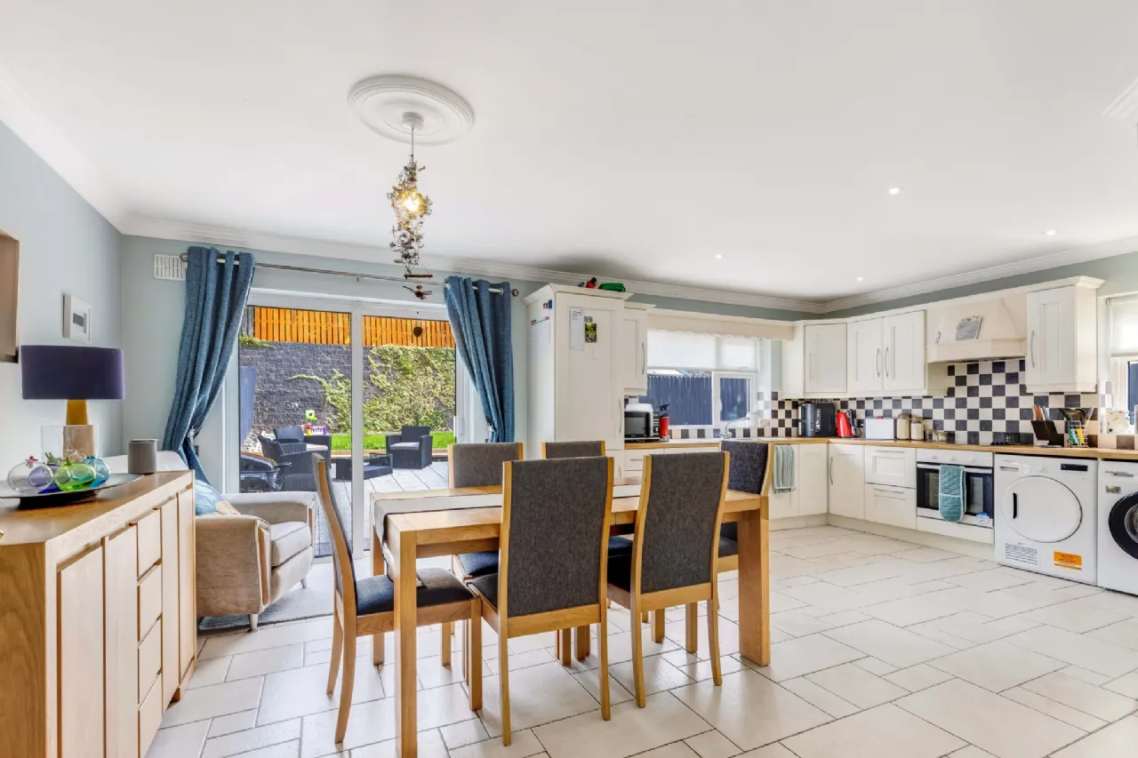 Photo of 21 Oak Manor, Drumgola Wood, Cavan, H12 VP70