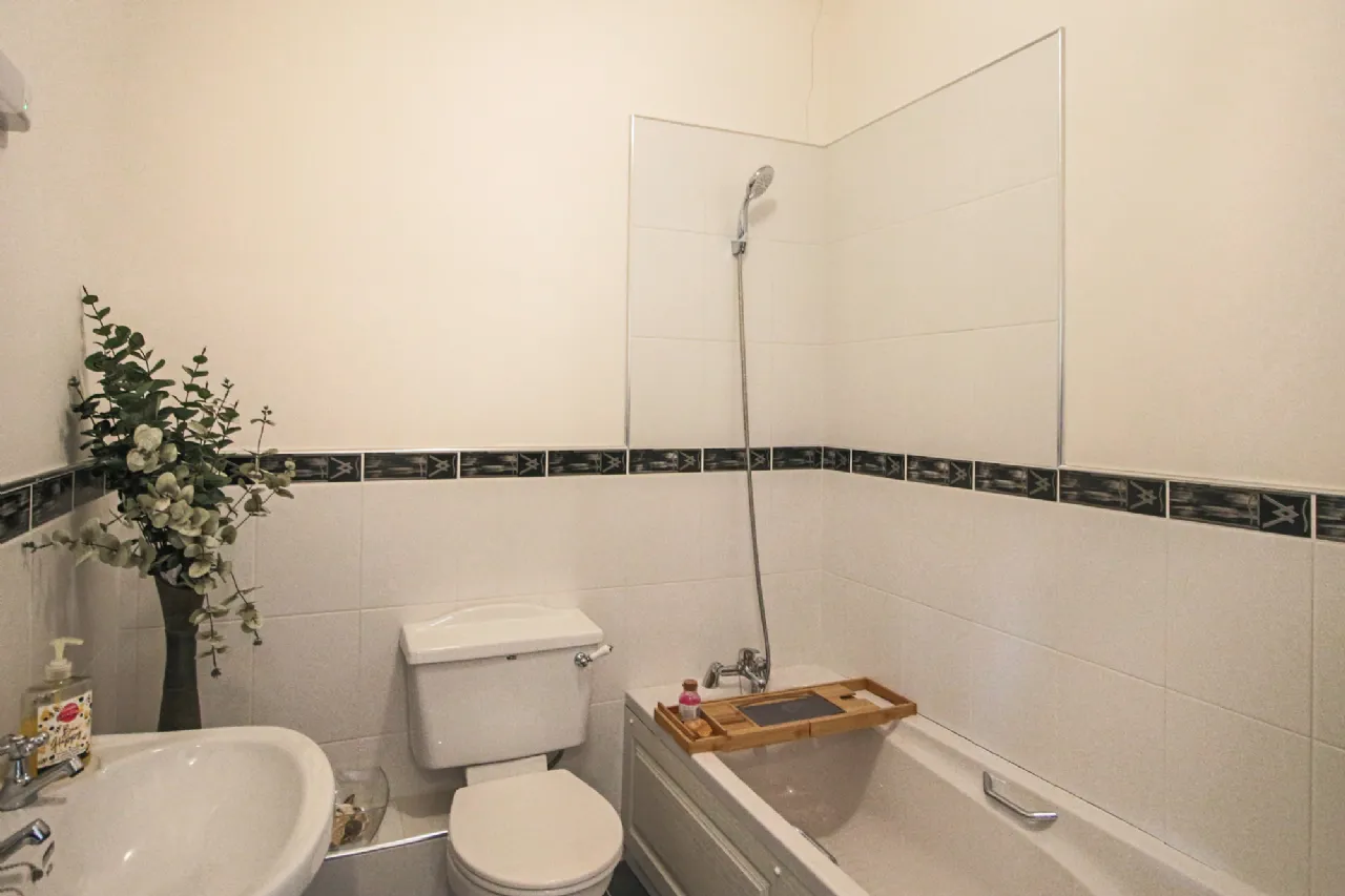 Photo of 4 O'Carolan's Court, Kilronan Castle Estate, Ballyfarnon, Co. Roscommon, F52 D928