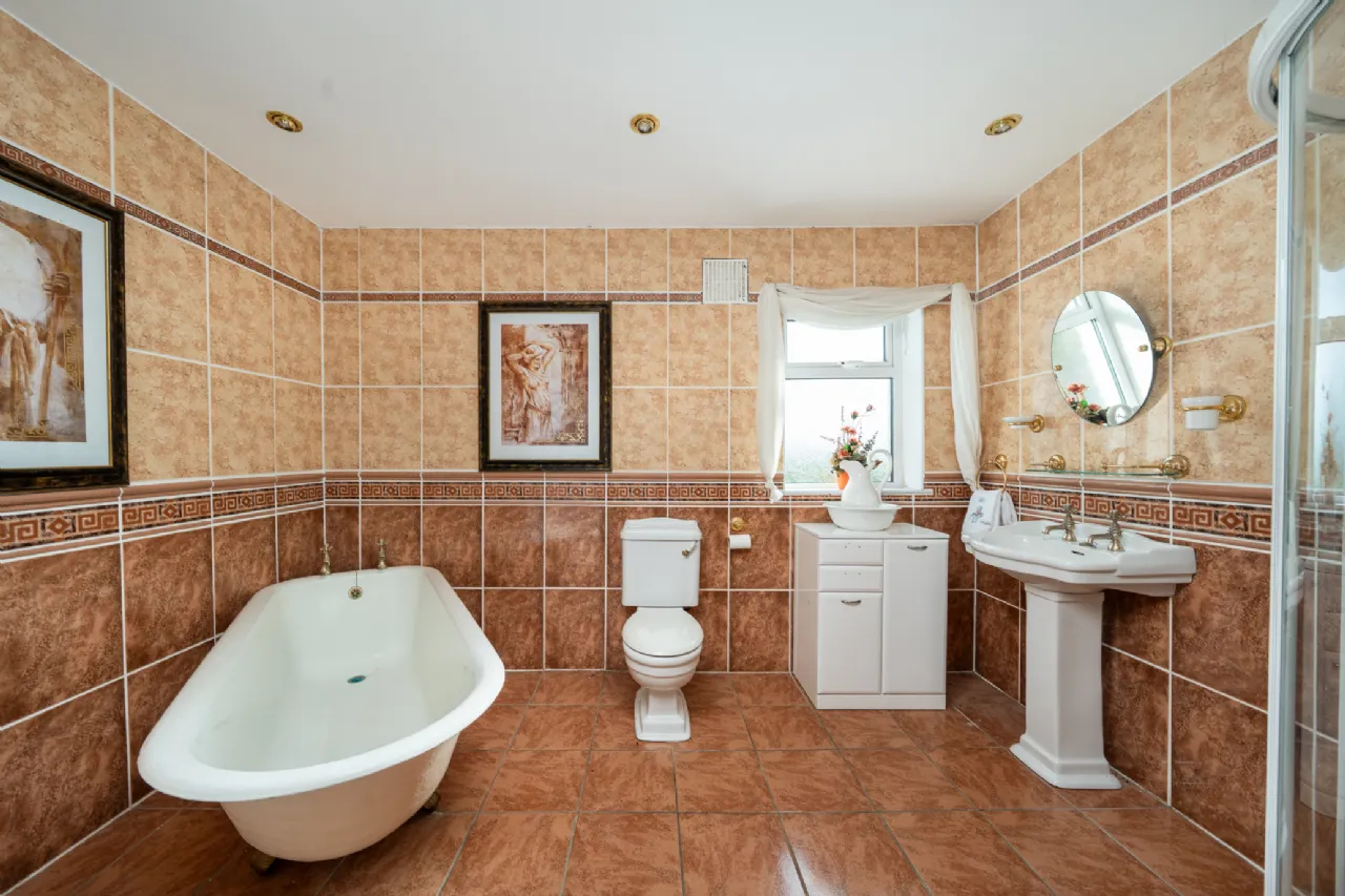 Photo of Esker Lodge, Coolnahiley, Co. Offaly, R35 RK19