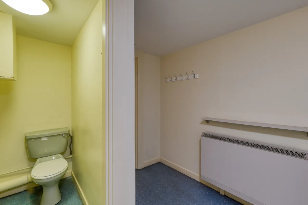 Photo of Ulster Bank, James Fintan Lawlor Avenue,, Portlaoise,, Co.Laois, R32 FX25