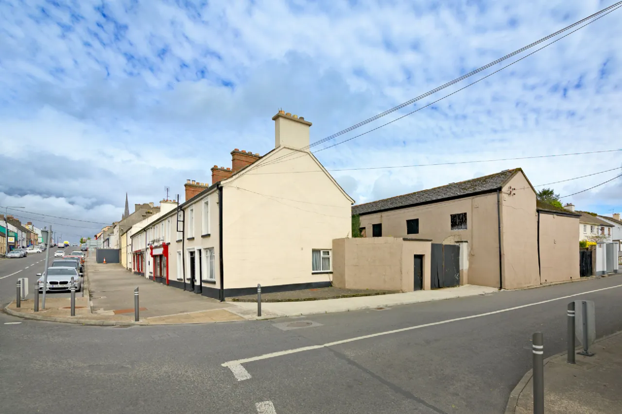 Photo of McGettricks, O'Connell Street, Ballymote, Co. Sligo, F56TX29