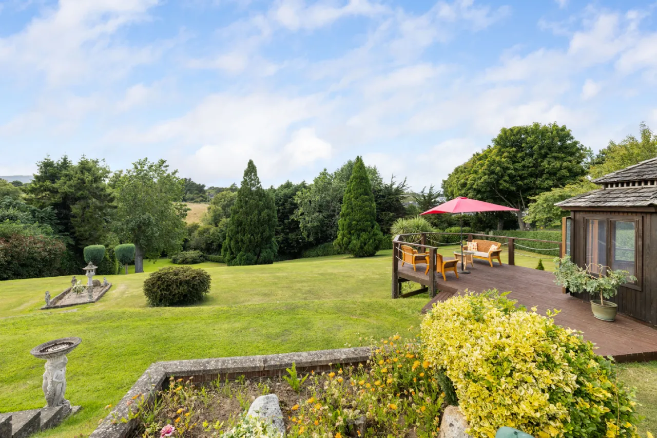 Photo of Carrabawn, 4 Sunnyhill Park, Cabinteely, Dublin 18, D18 H9W6