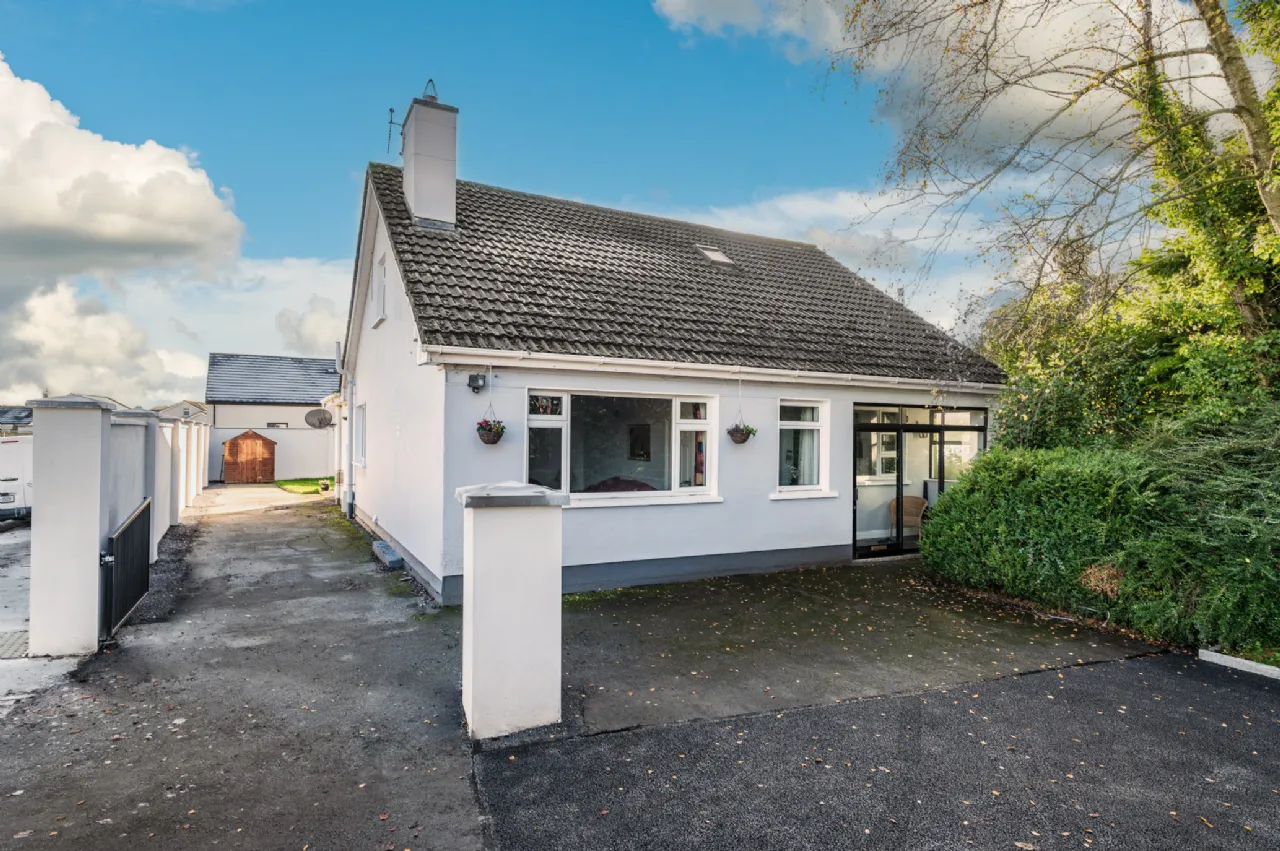 Photo of Avila, Blackstick, Main Street, Prosperous, Co Kildare, W91 D8F1