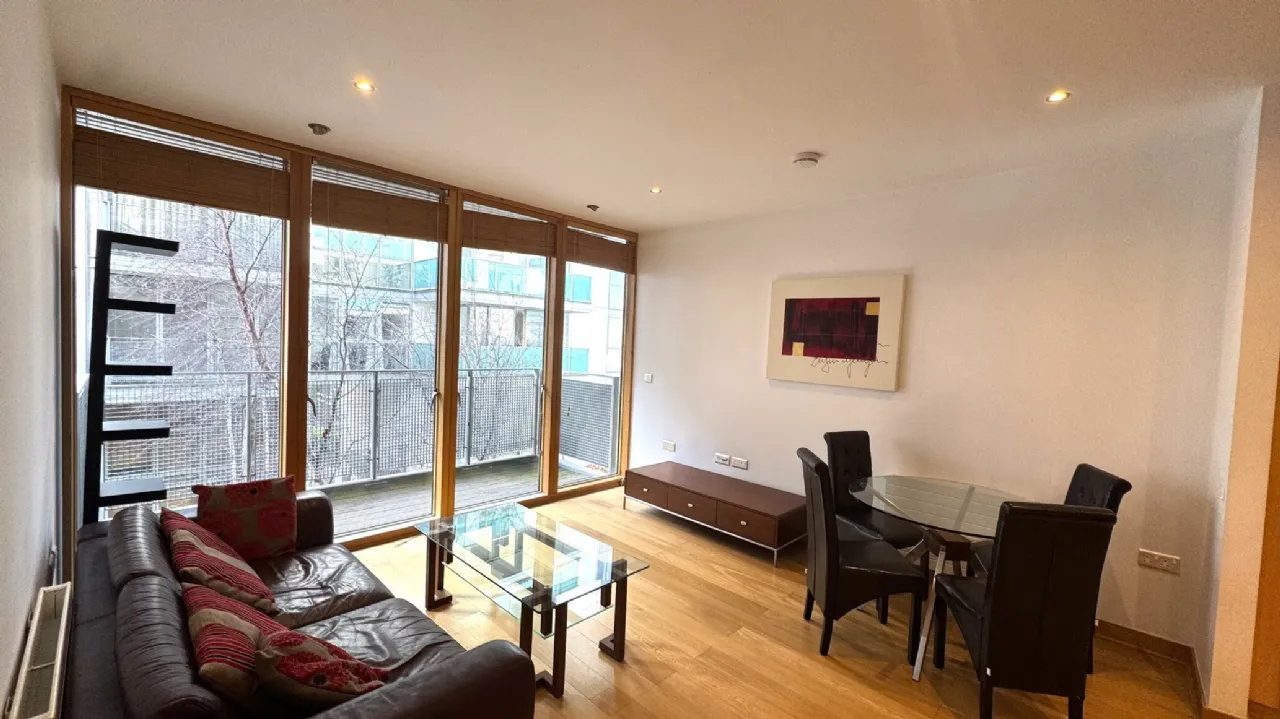 Photo of 7 Thomastown House, Spencer Dock, IFSC, Dublin 1, D01 F624