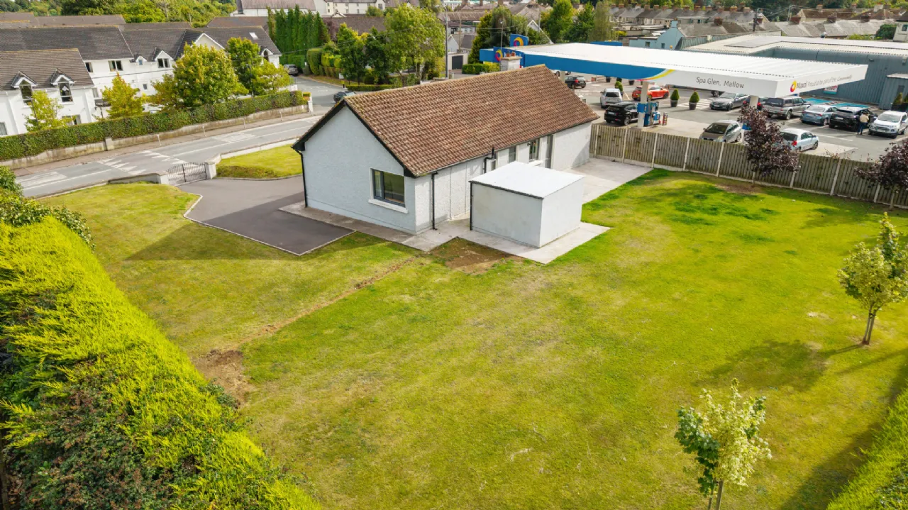 Photo of Carrigeens, Spa Glen, Mallow, Co. Cork, P51 T3VR