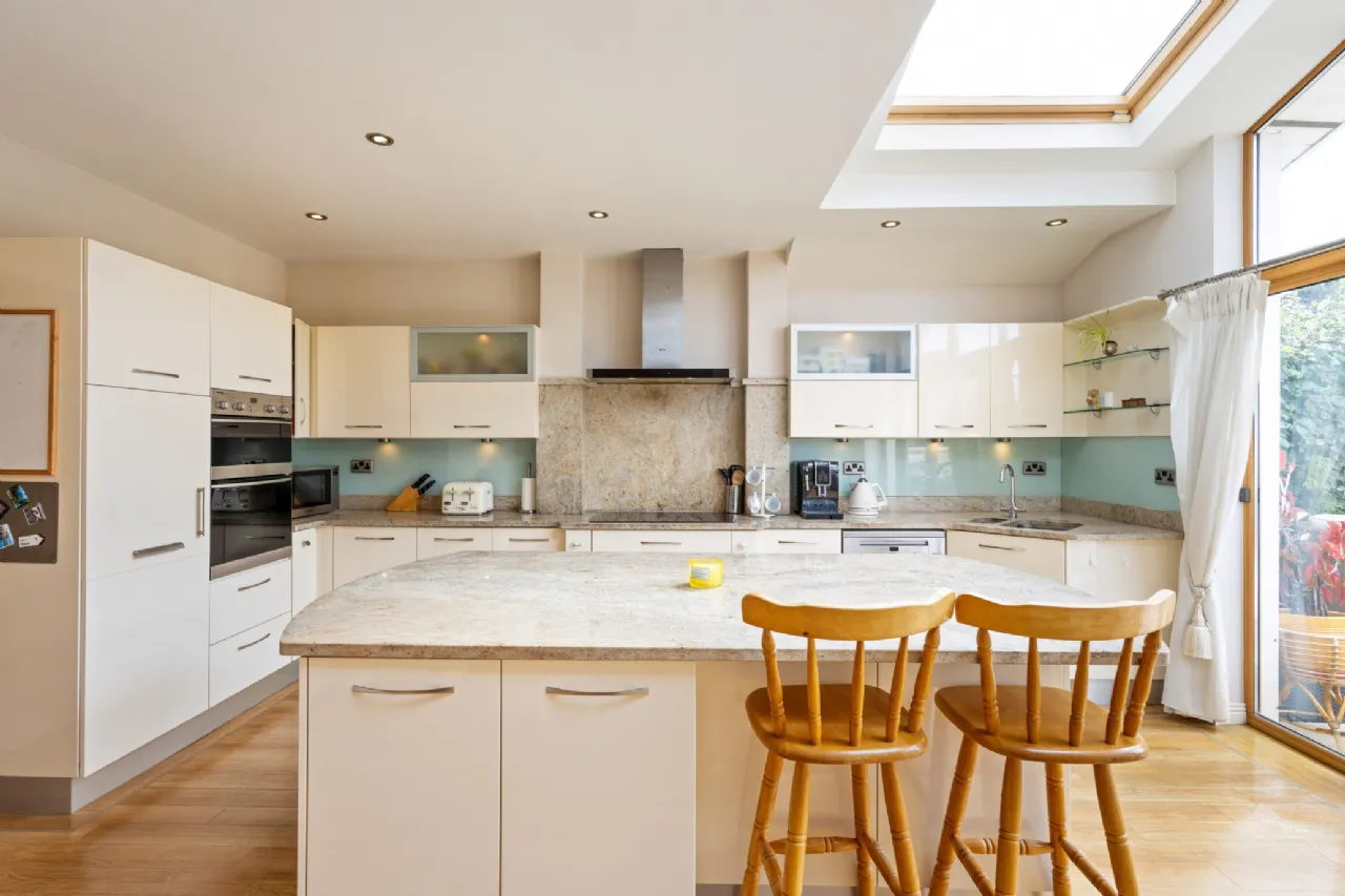 Photo of 8 St Fintans Crescent, Sutton, Dublin 13, D13 R2X7