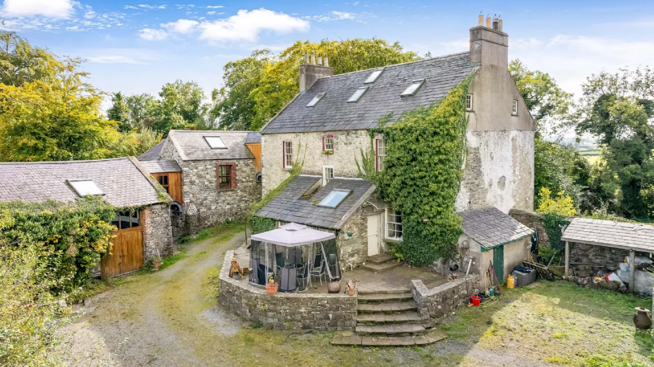 Photo of Derryvally House, Ballybay, Co. Monaghan, A75 WN72