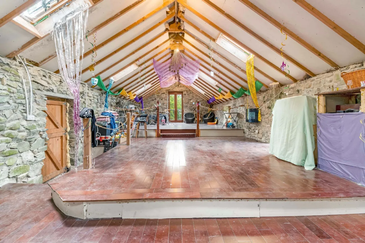 Photo of Derryvally House, Ballybay, Co. Monaghan, A75 WN72