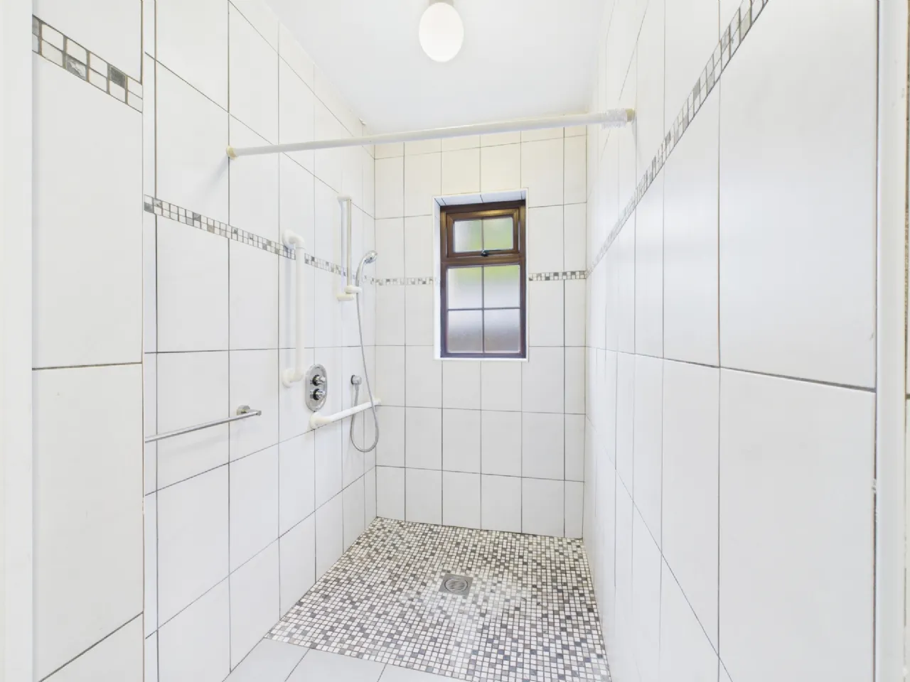 Photo of Sanborn House, 16 Edenvale, Kilrush Road, Ennis, Co Clare, V95YA36