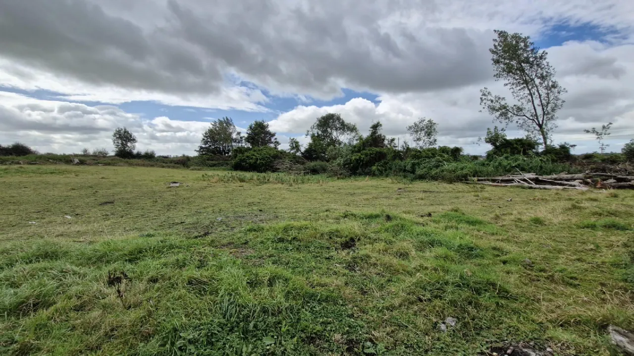 Photo of 0.55 Acre Site In Ballymote
