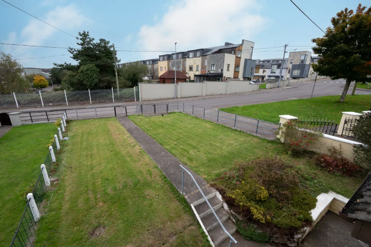 Photo of 8 Bantry Park Road, Fairhill, Cork, T23 W6K5