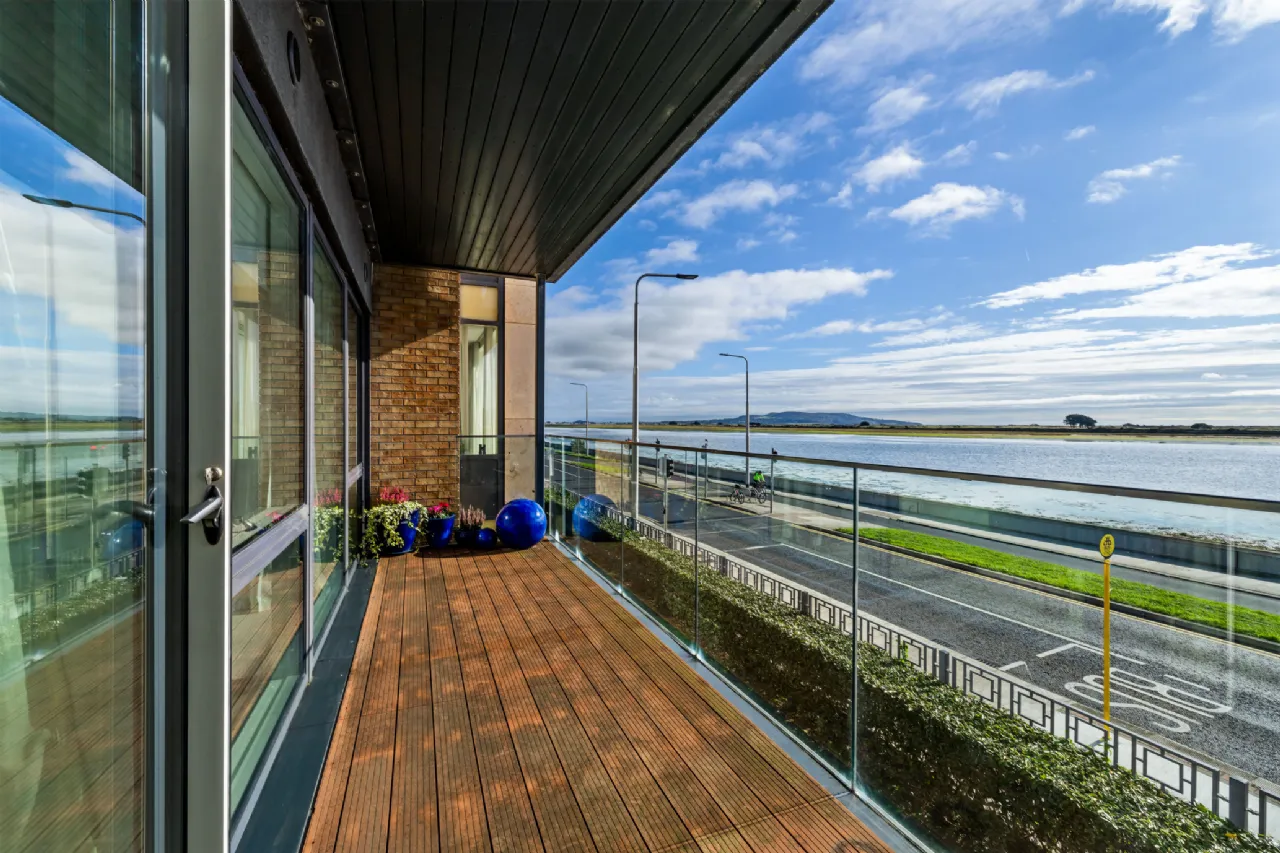Photo of 9 Seascape, Clontarf Road, Clontarf, Dublin 3, D03 YR66